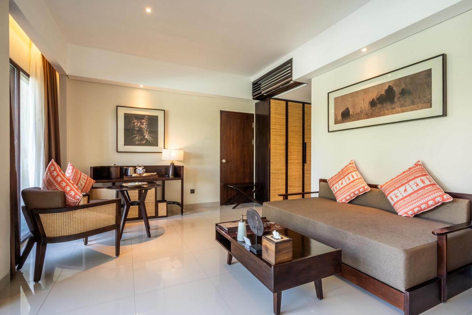 Sanctoo Suites & Villas Sukawati  Exterior photo